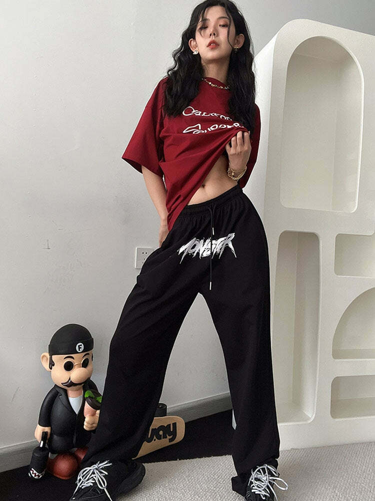 Y2K Grunge Summer Outfits: Retro 90s Fashion, Baby Tees, Skirts, and Gothic Accessories