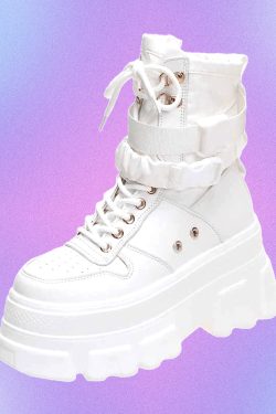 Y2K Grunge Summer Outfits: Retro 90s Fashion, Baby Tees, Skirts, and Platform Shoes