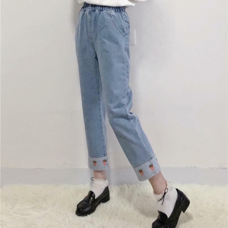 Y2K Grunge Summer Outfits: Retro 90s Fashion, Baby Tees, Skirts, Shorts & More