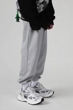 Y2K Grunge Summer Outfits: Retro 90s Fashion, Baby Tees, Y2K Shorts, Skirts & Club Fits