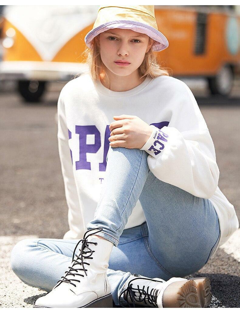 Y2K Grunge Summer Sweatshirt - 90s Retro Style, Pastel Goth, Y2K Club & Party Outfits