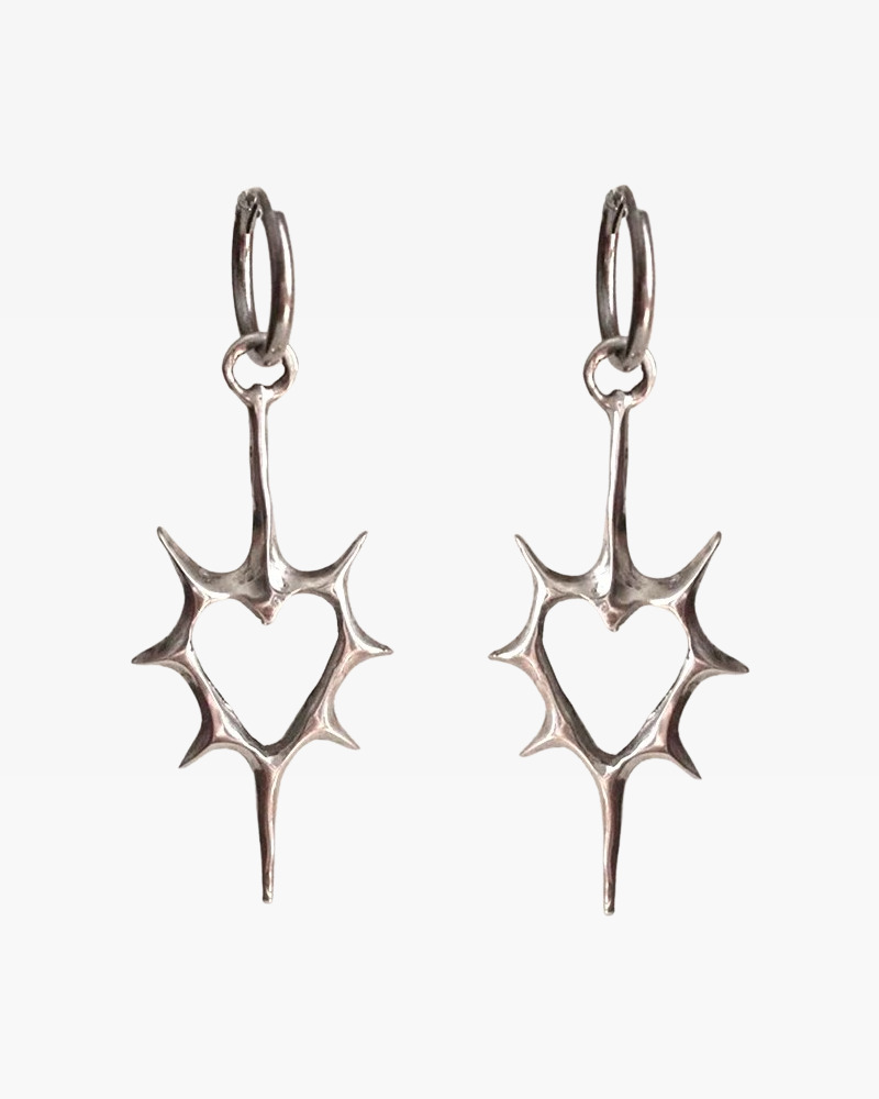 Y2K Grunge Thorn Heart Earrings - Retro 90s Fashion, Gothic Y2K, Pastel Goth, Y2K Popstar Style