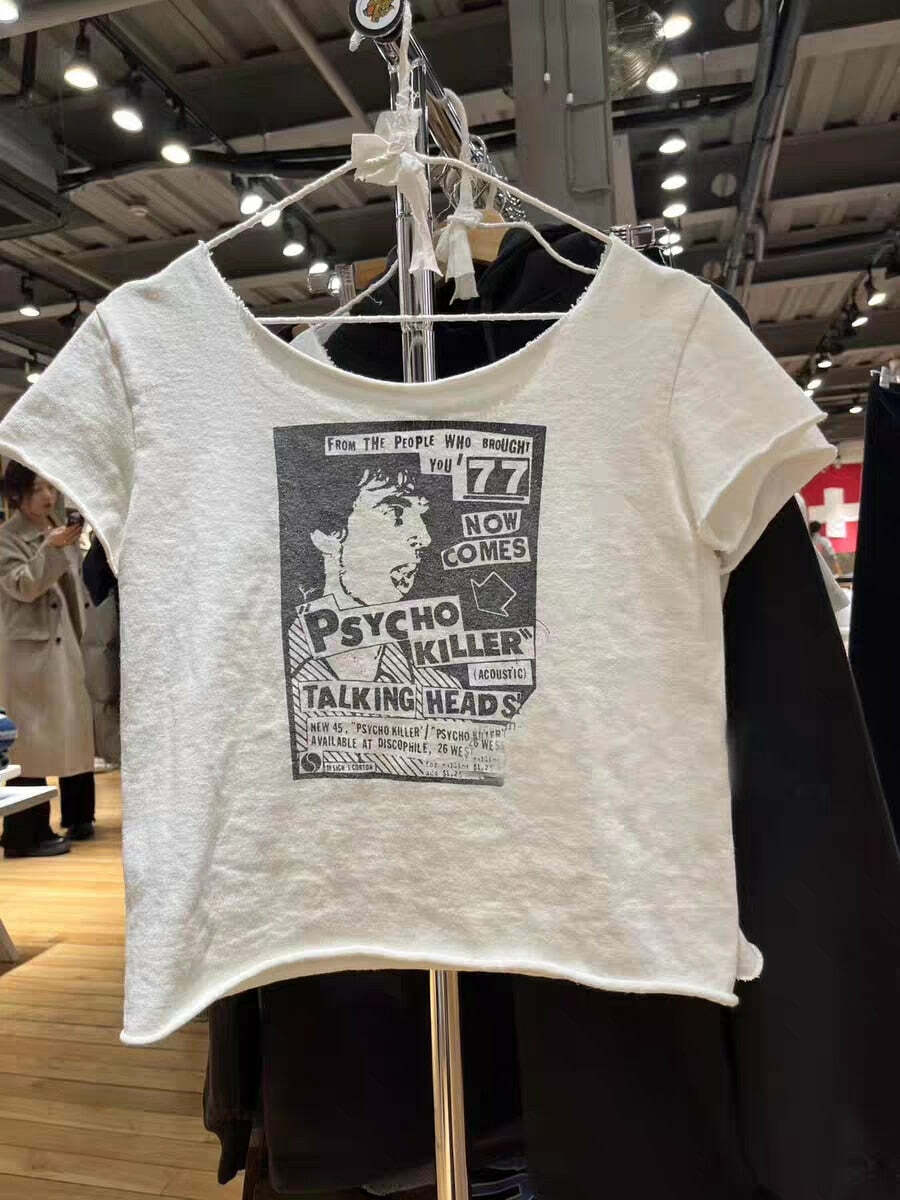 Y2K Grunge Vintage Punk Rock T-Shirt - 90s Fashion, Retro Style, Y2K Summer Outfits