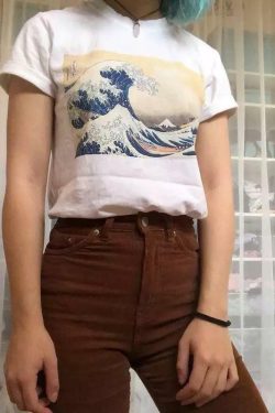 Y2K Grunge Wave of Kanagawa T-Shirt - Retro 90s Summer Outfit, Pastel Goth, Y2K Fashion