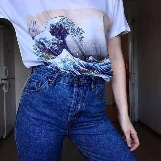 Y2K Grunge Wave of Kanagawa T-Shirt - Retro 90s Summer Outfit, Pastel Goth, Y2K Fashion