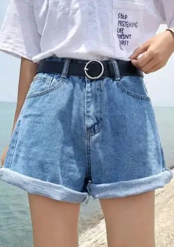 Y2K Grunge Wide Denim Shorts - 90s Fashion, Retro Style, Summer Y2K Outfits, Y2K Club Fits