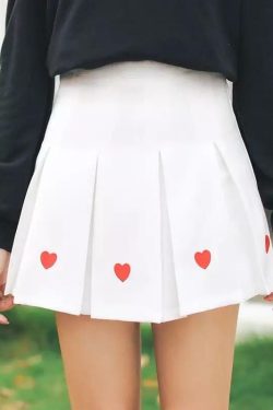 Y2K Heart-Linked Mini Skirts - Retro 90s Grunge, Summer Outfits, and Pastel Goth Fashion