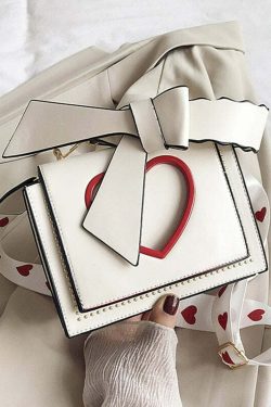 Y2K Heart Hollow Out Crossbody Bag - Retro 90s Grunge, Y2K Summer, Party & Club Outfits