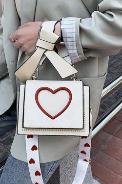 Y2K Heart Hollow Out Crossbody Bag - Retro 90s Grunge, Y2K Summer, Party & Club Outfits