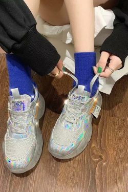 Y2K Holographic Chunky Sneakers - Retro 90s Grunge, Pastel Goth, and Summer Y2K Outfits