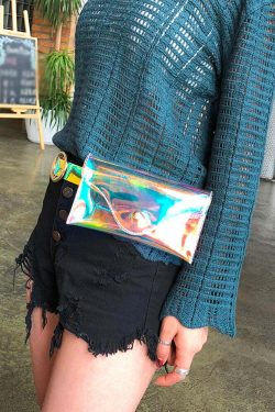 Y2K Holographic Fanny Pack - Perfect for 90s Grunge, Retro, and Summer Y2K Outfits