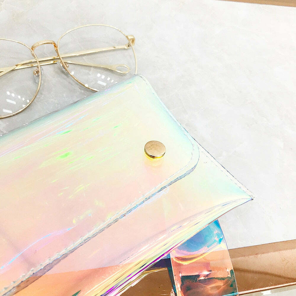 Y2K Holographic Fanny Pack - Perfect for 90s Grunge, Retro, and Summer Y2K Outfits