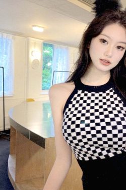 Y2K Knitted Halter Top Checker - Retro 90s Grunge, Summer Y2K Outfits, Pastel Goth Fashion