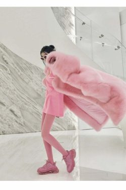 Y2K Long Oversized Pink Fluffy Faux Fur Coat - Retro 90s Grunge, Y2K Party & Summer Outfits