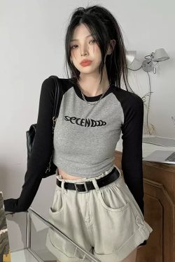 Y2K Long Sleeve Crop Tee - 90s Grunge, Retro, Pastel Goth, Summer & Party Outfits