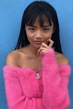 Y2K Pink Fur Crop Top - 90s Grunge, Retro Summer, Party & Club Outfits, Baby Tees, Y2K