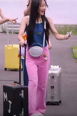 Y2K Pink Straight Loose Jeans - 90s Grunge, Retro Summer, Pastel Goth, Y2K Fashion Essentials