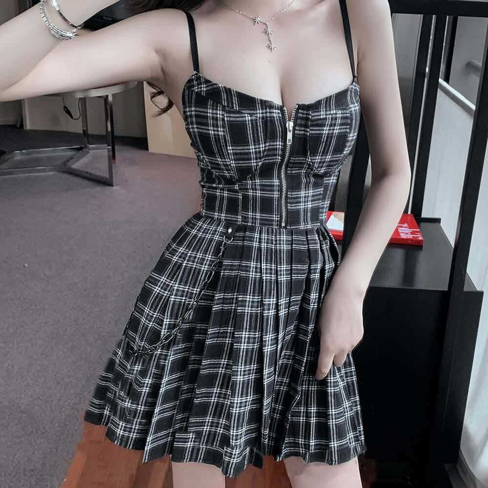 Y2K Plaid Gothic Punk Chain Pleated Mini Dress - 90s Grunge Summer Outfit for Retro Fashion