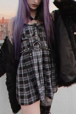 Y2K Plaid Gothic Punk Chain Pleated Mini Dress - 90s Grunge Summer Outfit for Retro Fashion