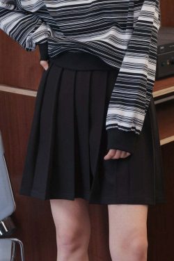 Y2K Pleated Skirt - Retro 90s Grunge, Summer Outfits, Gothic Y2K, Pastel Goth Fashion