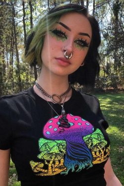 Y2K Psychedelic Mushroom Shirt - 90s Grunge, Retro Summer, Y2K Party & Club Outfits