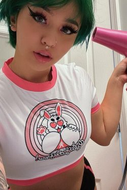 Y2K Rabbit Crop Top - Retro 90s Grunge, Summer Y2K Outfits, Pastel Goth, Y2K Party Fashion