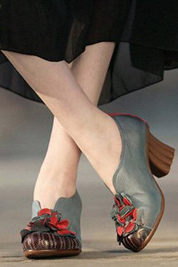 Y2K Retro Blue Cowhide Leather Chunky High Heels with Flower Splicing - 90s Grunge Style