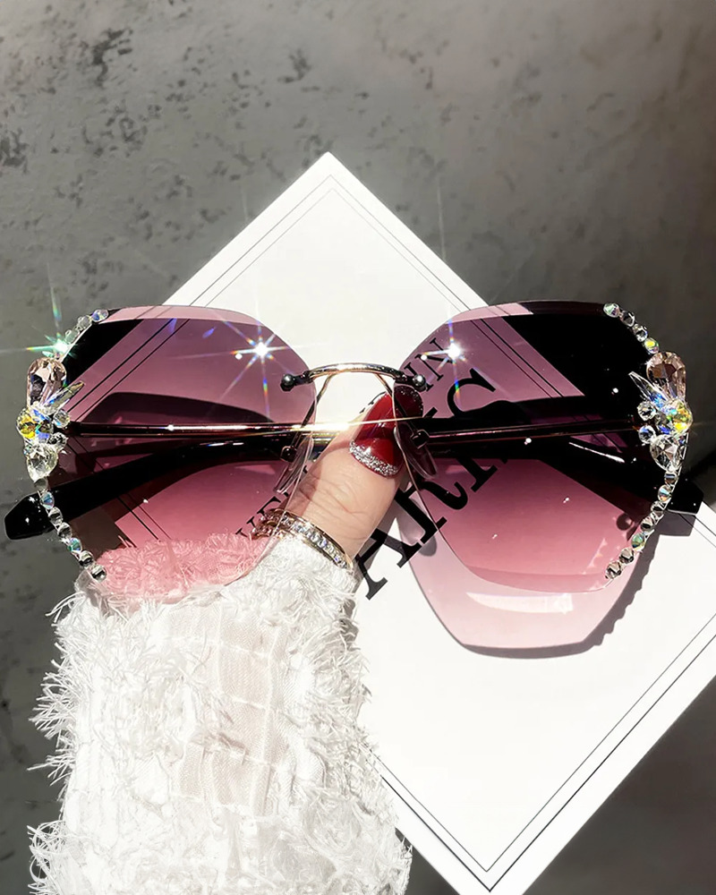 Y2K Rhinestone Sunglasses - Retro 90s Grunge, Hip Hop, and Pastel Goth Fashion Accessories