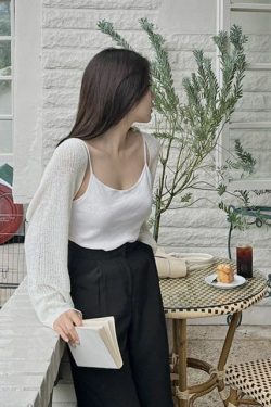 Y2K Ribbed Boucl� Bolero - 90s Grunge, Retro Summer, Pastel Goth, Y2K Party & Club Out