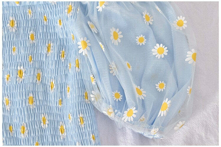 Y2K Soft Girl Ruffled Floral Top - Daisies | 90s Grunge, Retro Summer, Pastel Goth Fashion
