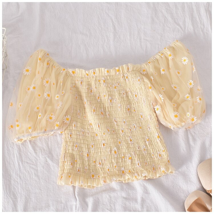 Y2K Soft Girl Ruffled Floral Top - Daisies | 90s Grunge, Retro Summer, Pastel Goth Fashion