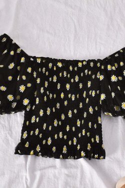 Y2K Soft Girl Ruffled Floral Top - Daisies | 90s Grunge, Retro Summer, Pastel Goth Fashion