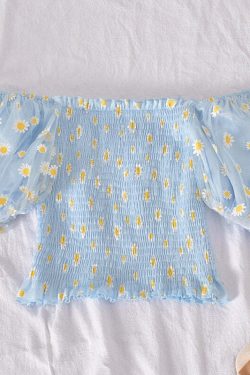 Y2K Soft Girl Ruffled Floral Top - Daisies | 90s Grunge, Retro Summer, Pastel Goth Fashion