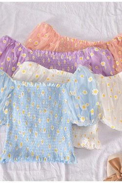 Y2K Soft Girl Ruffled Floral Top - Daisies | 90s Grunge, Retro Summer, Pastel Goth Fashion