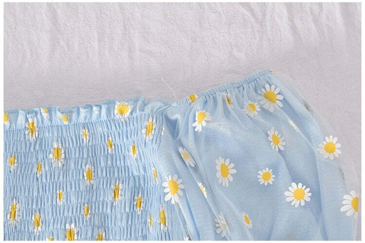 Y2K Soft Girl Ruffled Floral Top - Daisies | 90s Grunge, Retro Summer, Pastel Goth Fashion