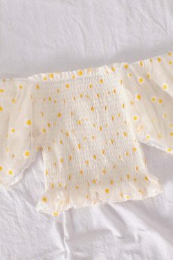 Y2K Soft Girl Ruffled Floral Top - Daisies | 90s Grunge, Retro Summer, Pastel Goth Fashion