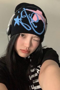 Y2K Star Beanie - Retro 90s Grunge, Y2K Summer Outfits, Y2K Club & Party Fashion