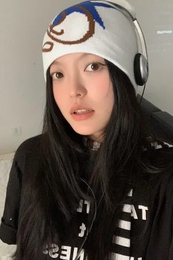 Y2K Star Beanie - Retro 90s Grunge, Y2K Summer Outfits, Y2K Club & Party Fashion