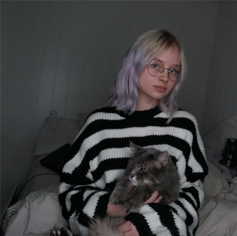 Y2K Striped Cropped Sweater - 90s Grunge, Retro Summer, Pastel Goth, Y2K Club Outfit