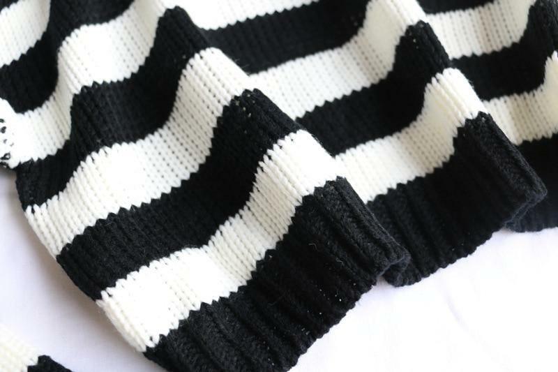 Y2K Striped Cropped Sweater - 90s Grunge, Retro Summer, Pastel Goth, Y2K Club Outfit