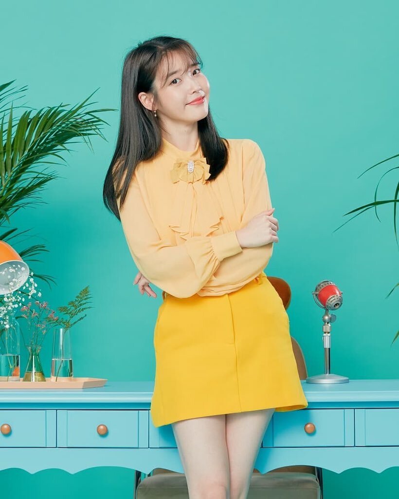 Y2K Summer Yellow Skirt - Retro 90s Grunge, Pastel Goth, and Popstar-Inspired Outfits