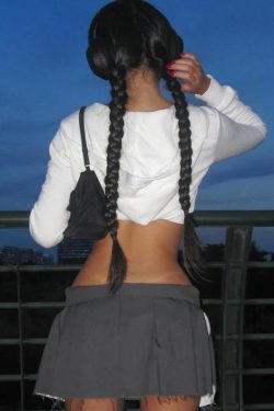 Y2K White Cropped Zip Up Hoodie - 90s Grunge, Retro Summer, Y2K Party & Club Outfits