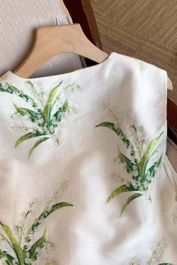 Y2K White Embroidered Silk Waistcoat - Sleeveless Retro 90s Grunge Summer Outfit