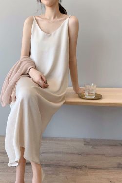 Y2K White Sleeveless Midi Dress - Retro 90s Summer Outfit, Grunge, Pastel Goth, Party Ready