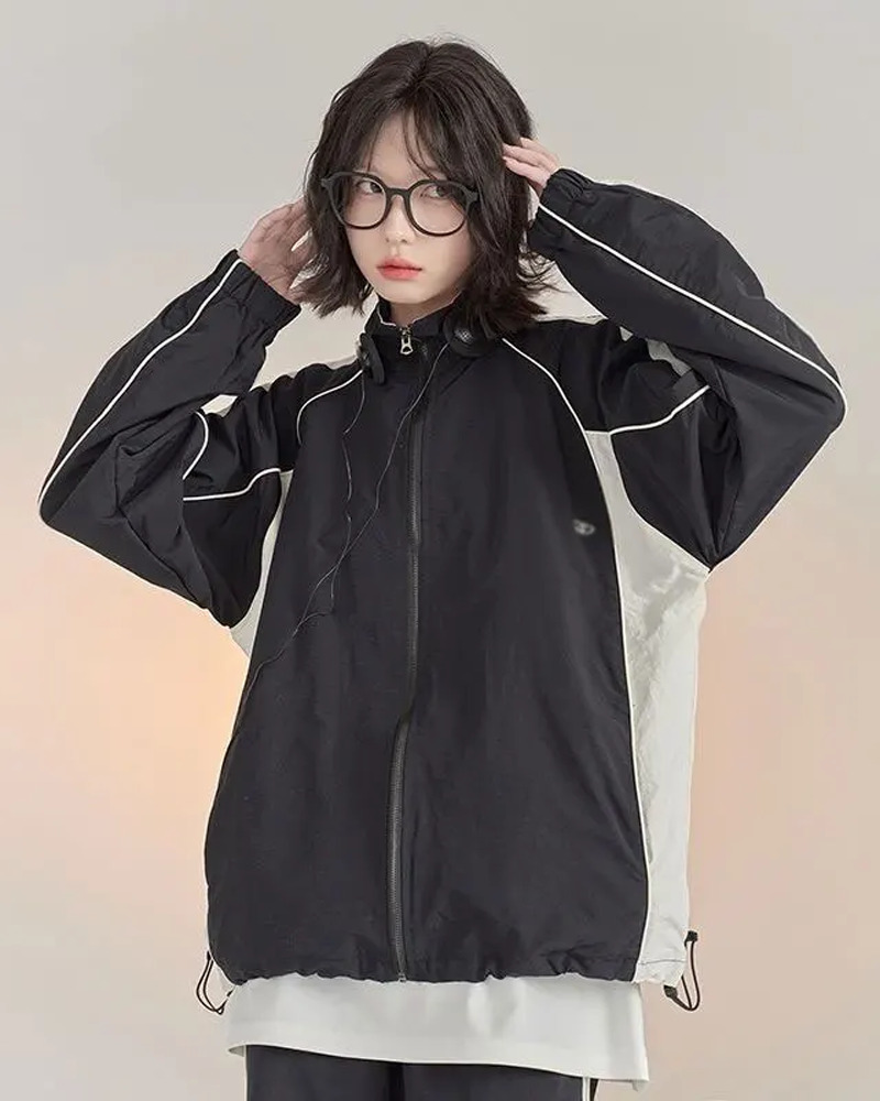 Y2K Windbreaker: Retro 90s Grunge, Summer Outfits, and Popstar Vibes for Women