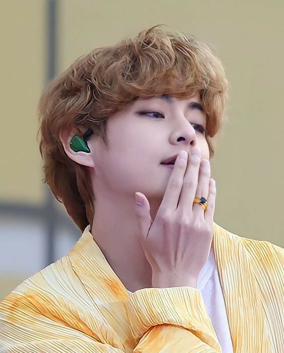 Yellow Ring | Taehyung BTS - Y2K Summer & 90s Grunge Fashion, Retro Hip Hop, Pastel Goth Outfits