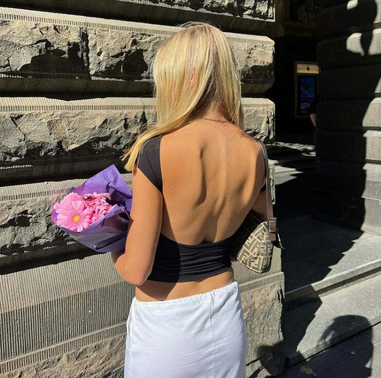 Zehra Backless Top - Y2K Summer Grunge, 90s Fashion, Retro Style, Y2K Party & Club Outfits