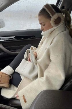 Zena Earmuffs - Y2K Summer & 90s Grunge Fashion, Retro Y2K Outfits, Pastel Goth, Y