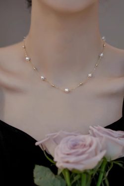 2024 Trendy Starry Sky Pearl Necklace for Women - Exquisite Light Luxury Collarbone Chain, High-End Fashion Jewelry