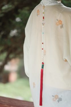 2024 Women's Ancient Style Long Tassel Necklace with Yingluo Pendant, Boho Horse Face Skirt, National Ethnic Accessories